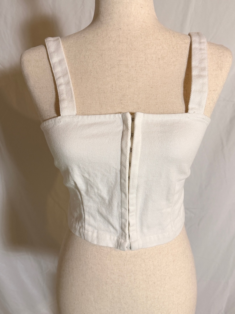Sage The Label‎ White Square-Neck Cropped Tank with Hook-Front Closure beachy